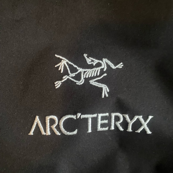 Arcteryx jacket. - Picture 4 of 6